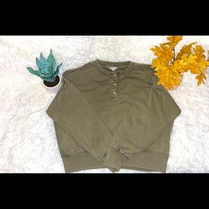 American Eagle Olive Cropped Sweater.